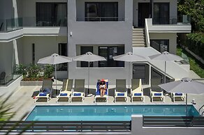 Athina Suites