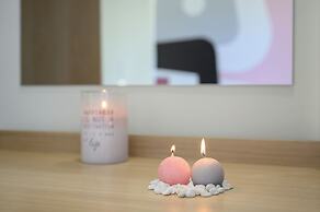 Athina Suites