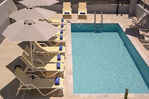 Athina Suites