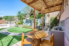 Adinata Villa Managed by Manara