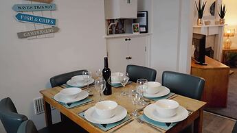 Ivydene - 3 Bedroom House -tenby