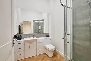 Host Stay Parkside Apartment