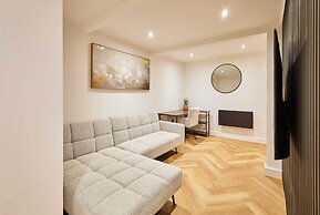 Host Stay Parkside Apartment
