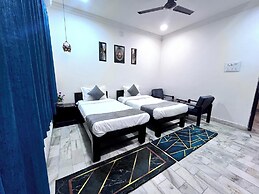 7CR HOTEL