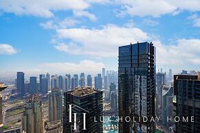 LUX The Dubai Marina View Suite 3