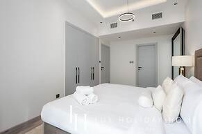 LUX The Dubai Marina View Suite 3