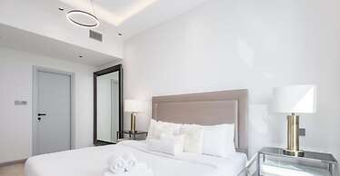 LUX The Dubai Marina View Suite 3
