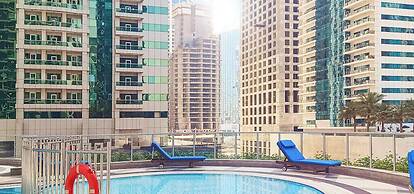 LUX The Dubai Marina View Suite 3