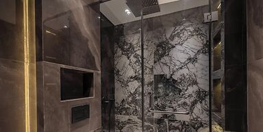 LUX The Dubai Marina View Suite 3