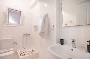 Anastasios Holiday Home