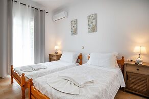 Anastasios Holiday Home