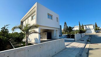 Sunrise Villa PrivatePool by TrulyCyprus