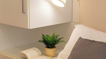 Rental in Rome Vittoria Apartment