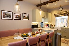Butler's Quarters