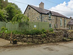 Old Chapel House