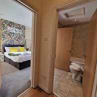 Coventry Retreat - Modern 2 Bed Apartment