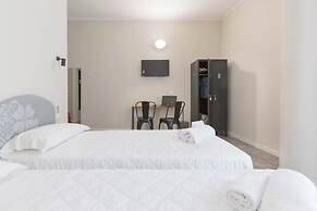 Piccolo Catalunya Hostel