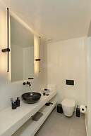 LInea Luxury Suites