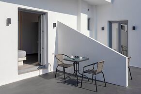 LInea Luxury Suites