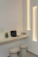 LInea Luxury Suites