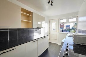 Host Stay Coquet House