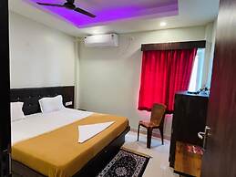 Hotel Radharani Palace