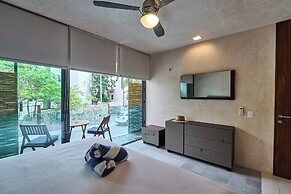Sabor a Miel: Steps from the Beach & 5th Avenue