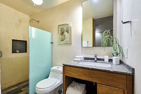 Sabor a Miel: Steps from the Beach & 5th Avenue
