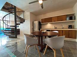 Sabor a Miel: Steps from the Beach & 5th Avenue