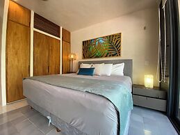 Sabor a Miel: Steps from the Beach & 5th Avenue