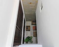 Stylish Studios with Rooftop Pool