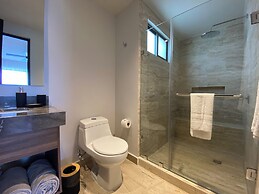 Private Terrace & Jacuzzi in Aldea Zama
