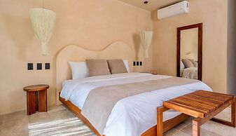Loch Collection Tulum