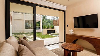 Loch Collection Tulum