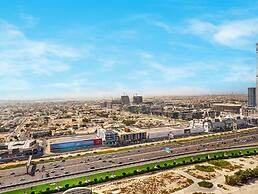 Spectacular Burj View from Infinity Pool