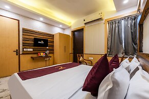 Hotel Admire Inn Sec - 44 By ASPL