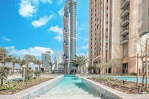 Luxury Leisure Massive Pool Oasis