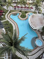 Madison Crown Hotel
