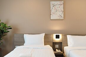 Finn Hotel