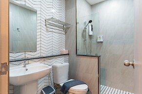 Finn Hotel