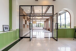 Finn Hotel