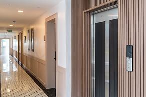 Finn Hotel