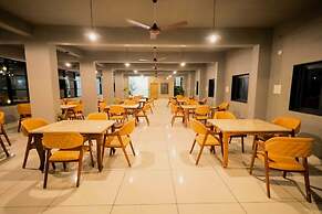 Hotel The Premier Somnath