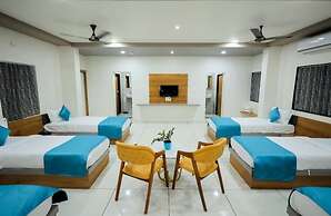 Hotel The Premier Somnath
