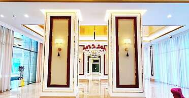 Trans Park Apartment Cibubur by Housleep