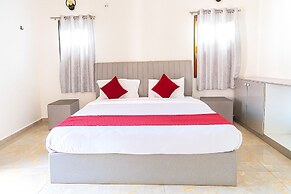 StayGuru The Heaven Resort