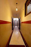 Basil Inn near To Taj Mahal