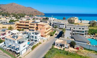 Pnoe Beachside Living