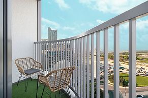 Sobha Suites by Hostiva - Burj View