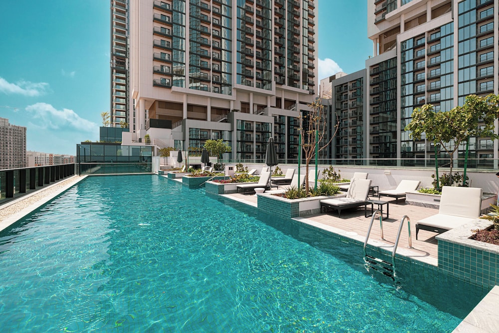 Sobha Suites by Hostiva - Burj View